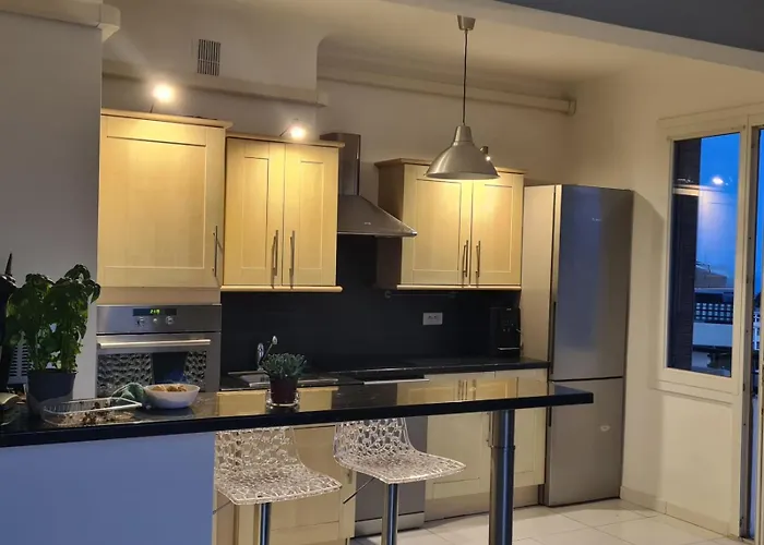 Beautiful 3-room Sea View *