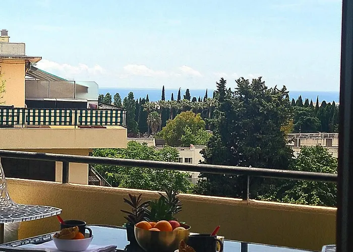 Appartement Beautiful 3-room Sea View